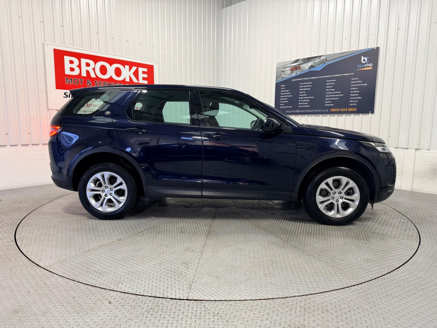 Used Land Rover Discovery Sport 2019 for sale - 77387306: Photo 6