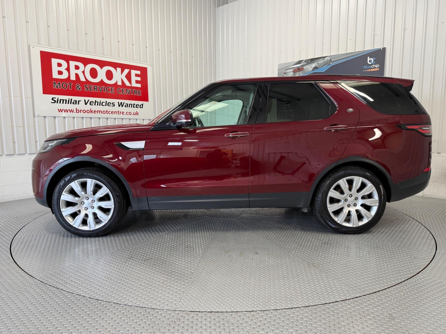 Used Land Rover Discovery 2017 for sale - 76214731: Photo 12