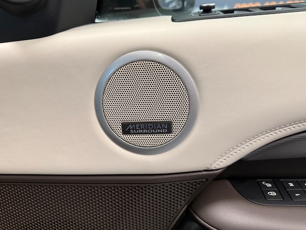 Used Land Rover Discovery 2017 for sale - 76214731: Photo 28