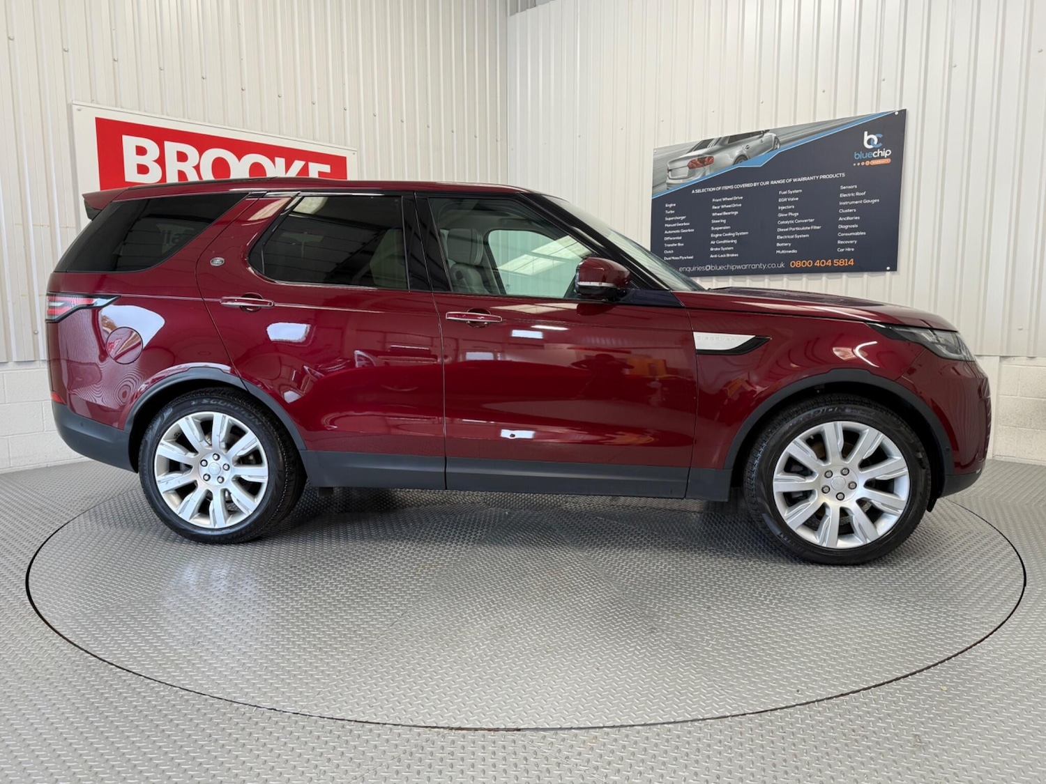 Used Land Rover Discovery 2017 for sale - 76214731: Photo 6