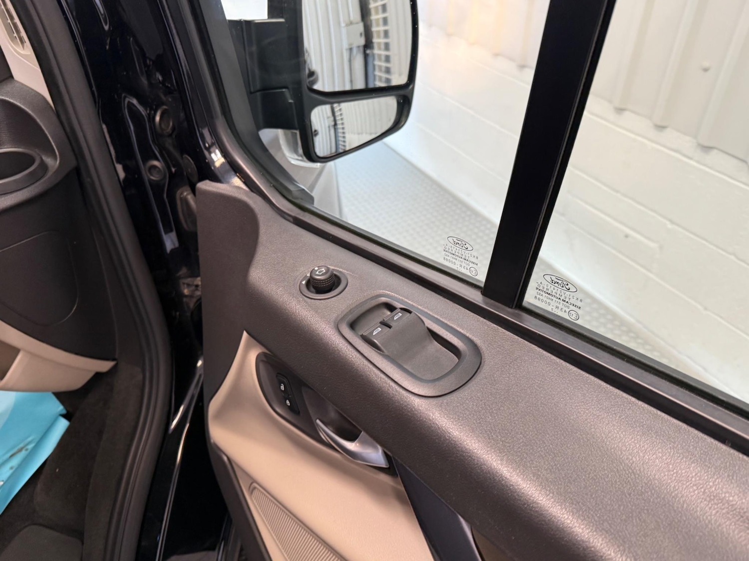 Used Ford Tourneo Custom 2017 for sale - 77840029: Photo 21