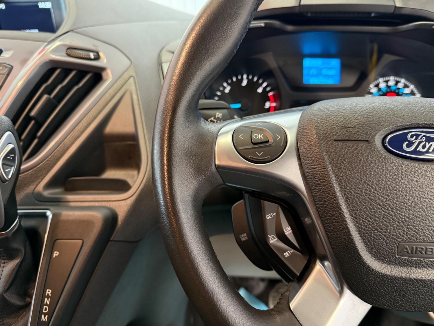 Used Ford Tourneo Custom 2017 for sale - 77840029: Photo 29