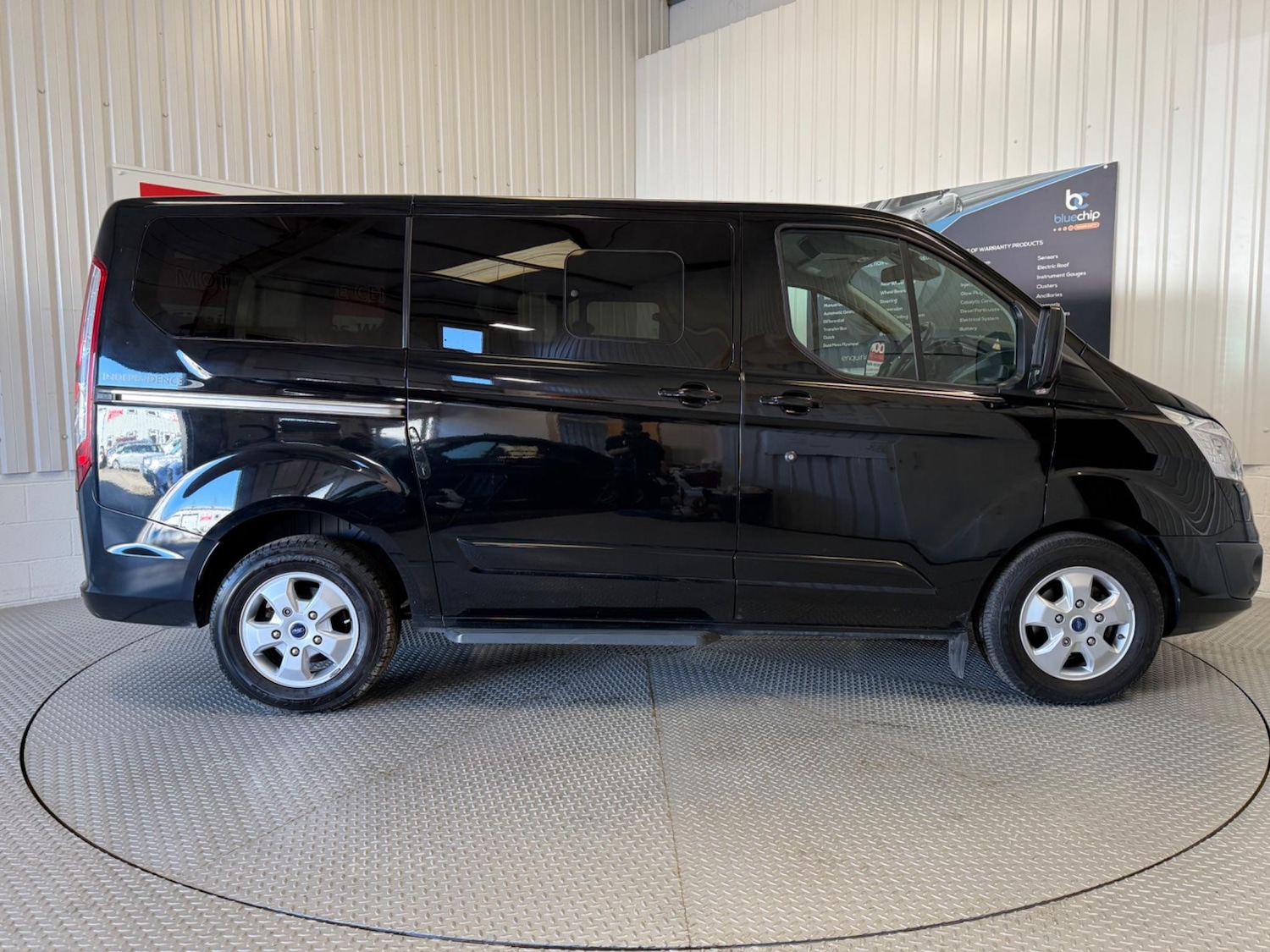 Used Ford Tourneo Custom 2017 for sale - 77840029: Photo 6