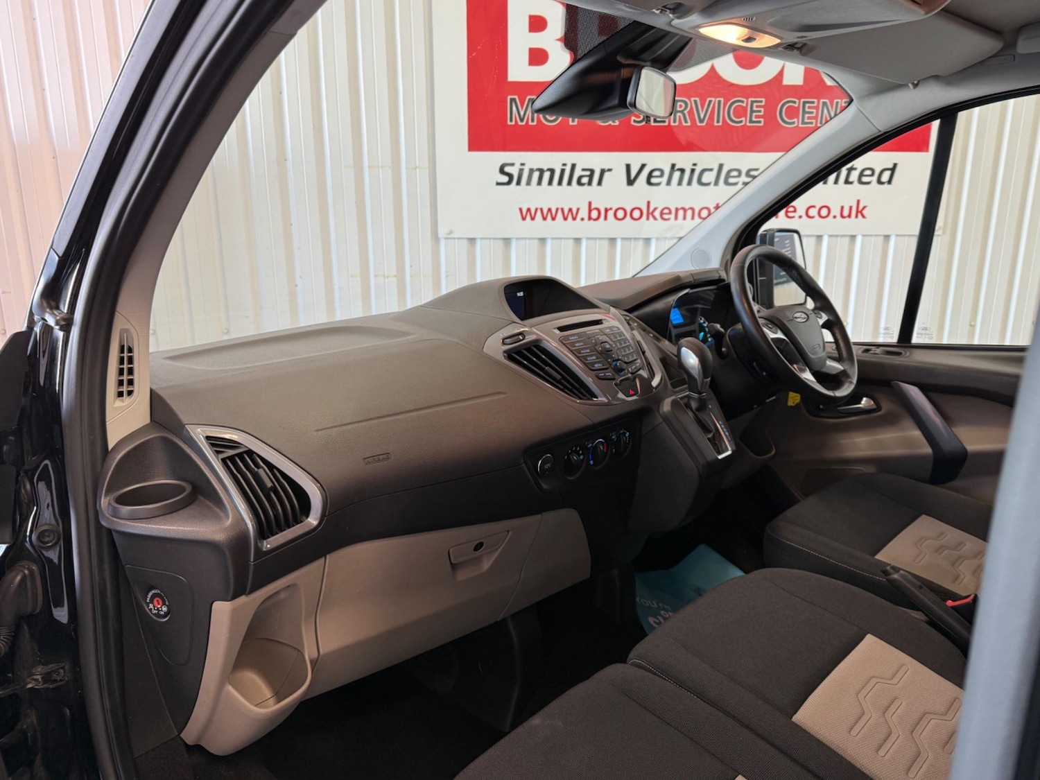 Used Ford Tourneo Custom 2017 for sale - 77840029: Photo 9