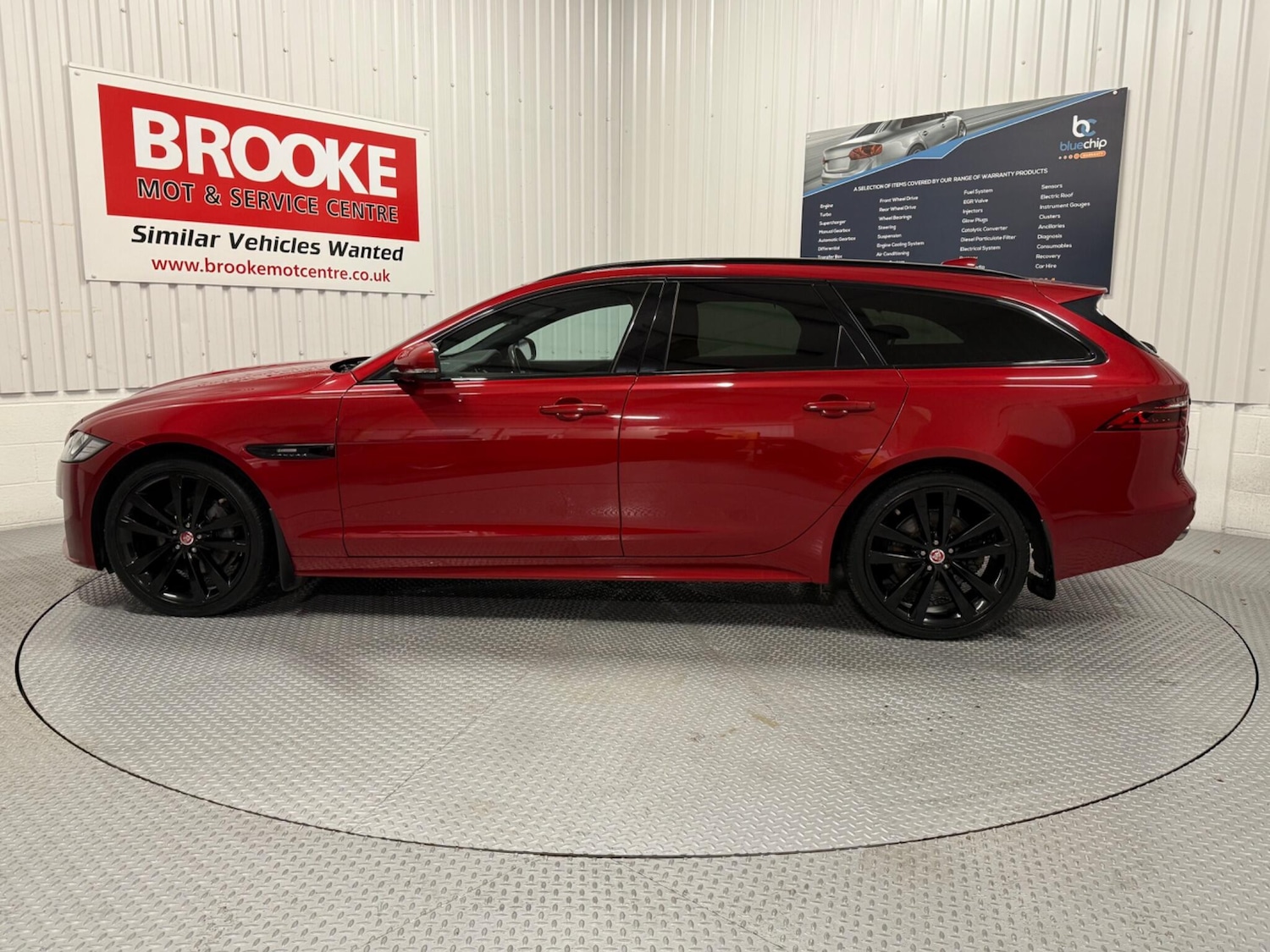 Used Jaguar XF 2019 for sale - 76424344: Photo 10