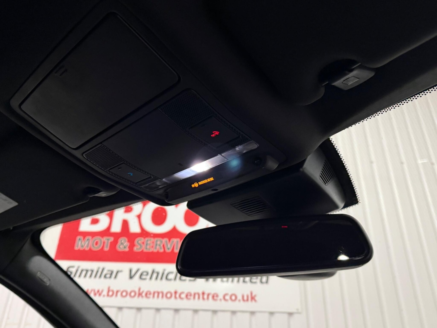 Used Jaguar XF 2019 for sale - 76424344: Photo 30