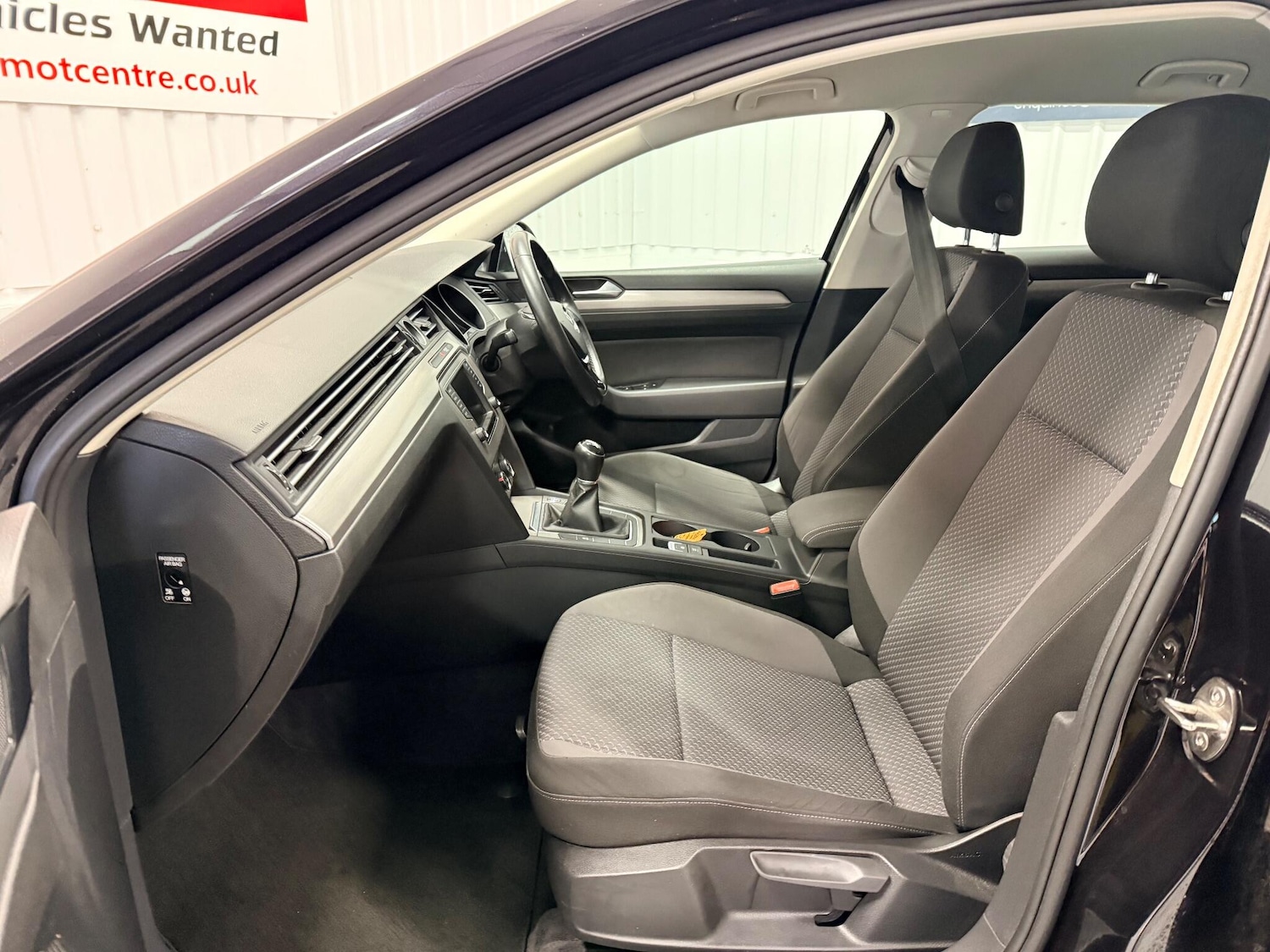 Used Volkswagen Passat 2016 for sale - 77131643: Photo 10