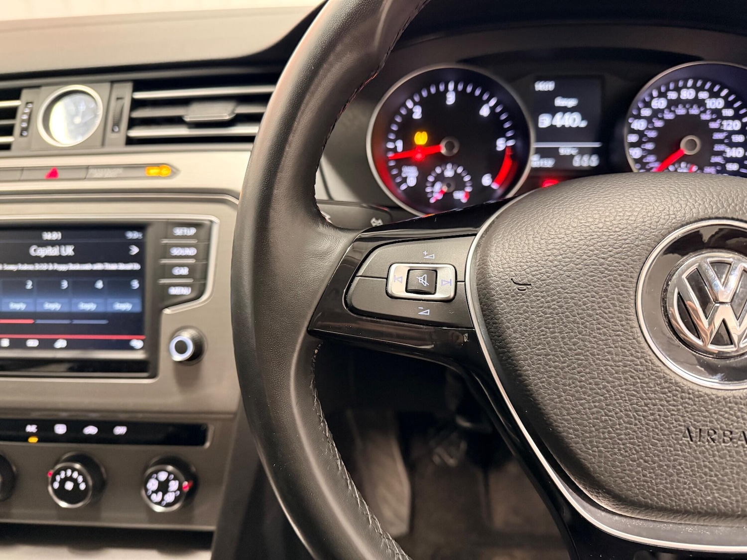 Used Volkswagen Passat 2016 for sale - 77131643: Photo 19