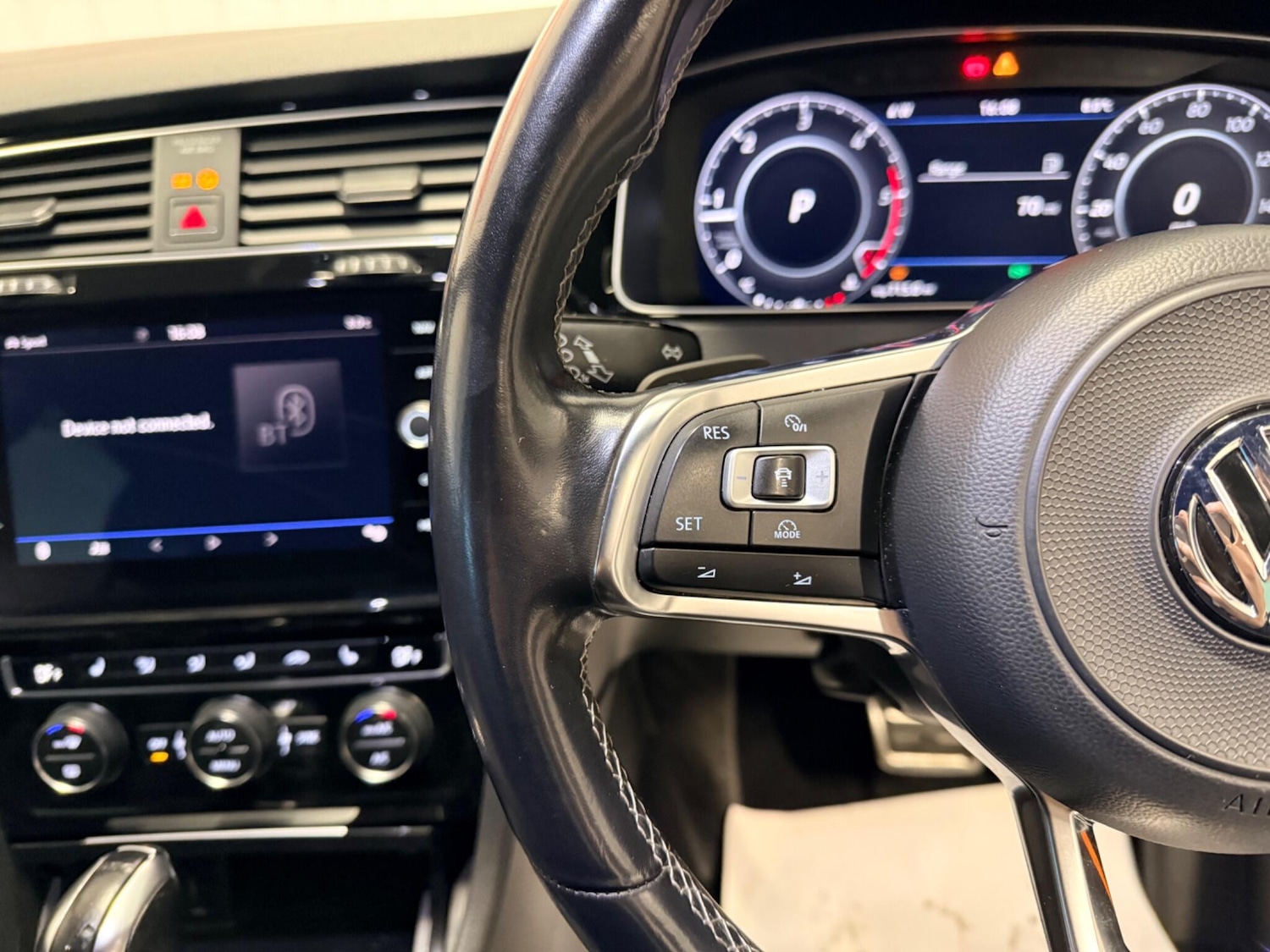 Used Volkswagen Golf 2018 for sale - 77440848: Photo 18