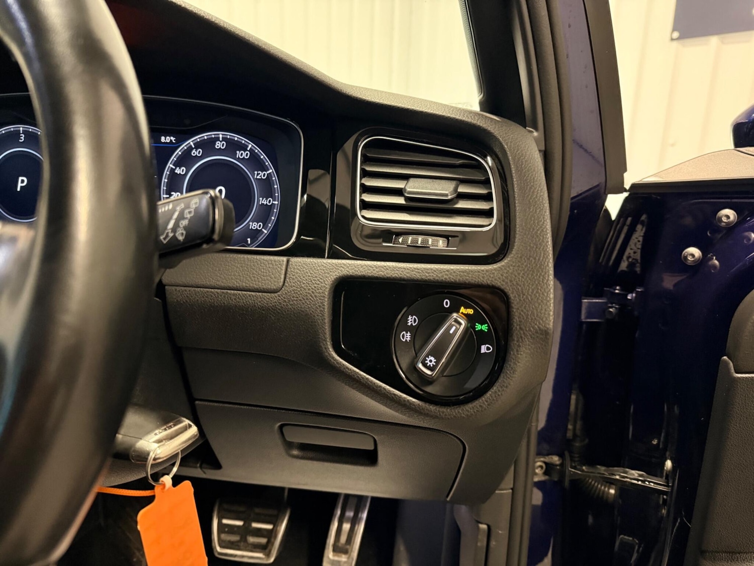 Used Volkswagen Golf 2018 for sale - 77440848: Photo 21