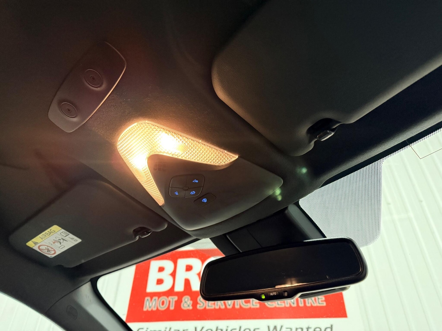 Used Toyota C-HR 2017 for sale - 77203946: Photo 26