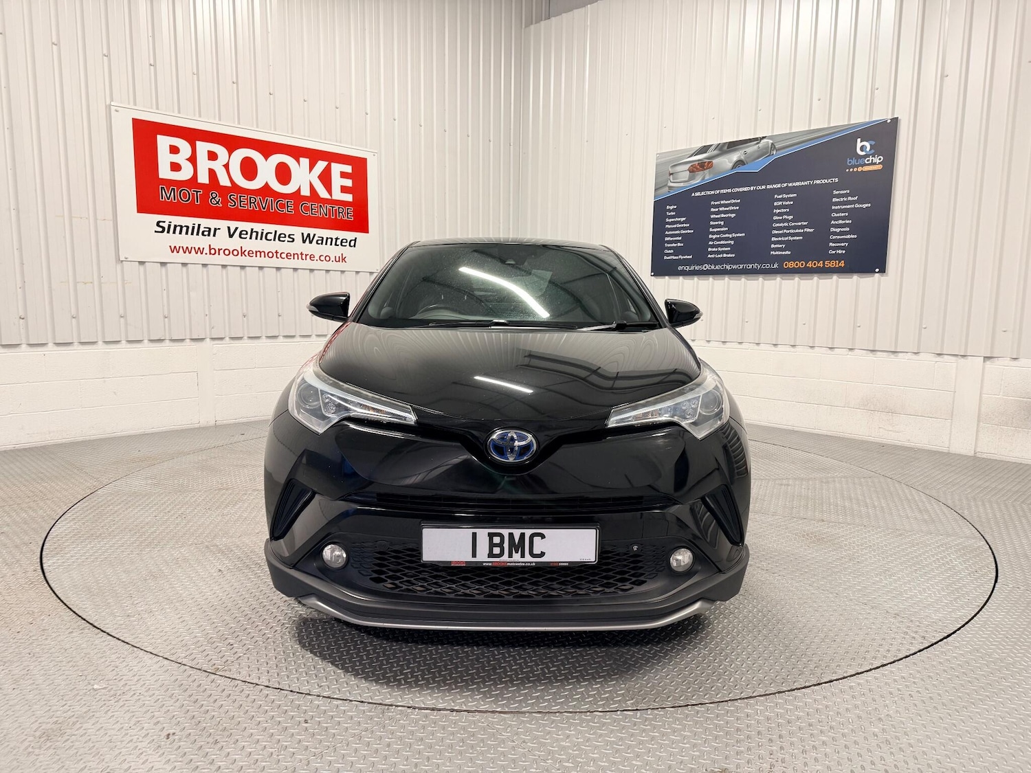 Used Toyota C-HR 2017 for sale - 77203946: Photo 5