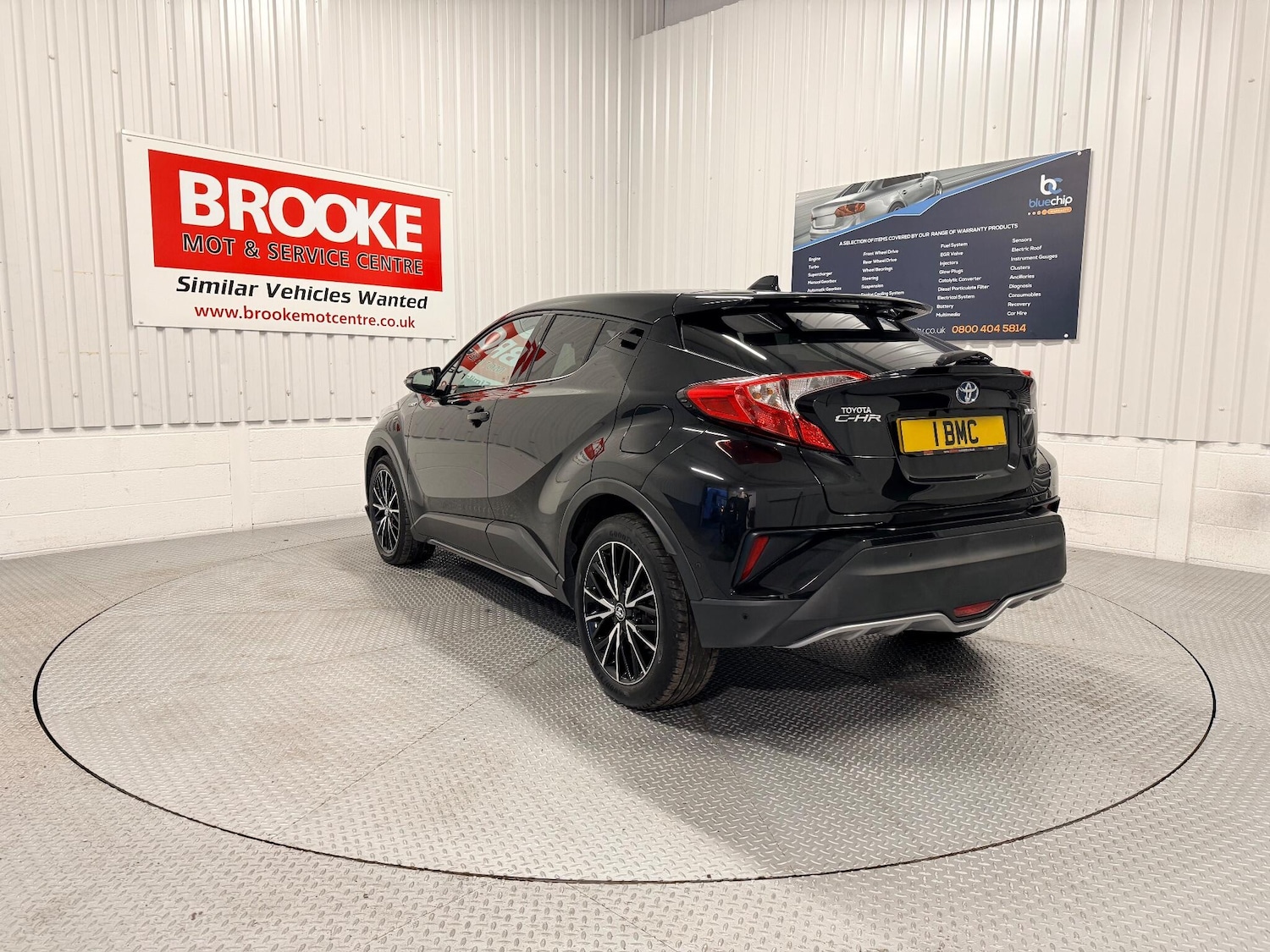 Used Toyota C-HR 2017 for sale - 77203946: Photo 9