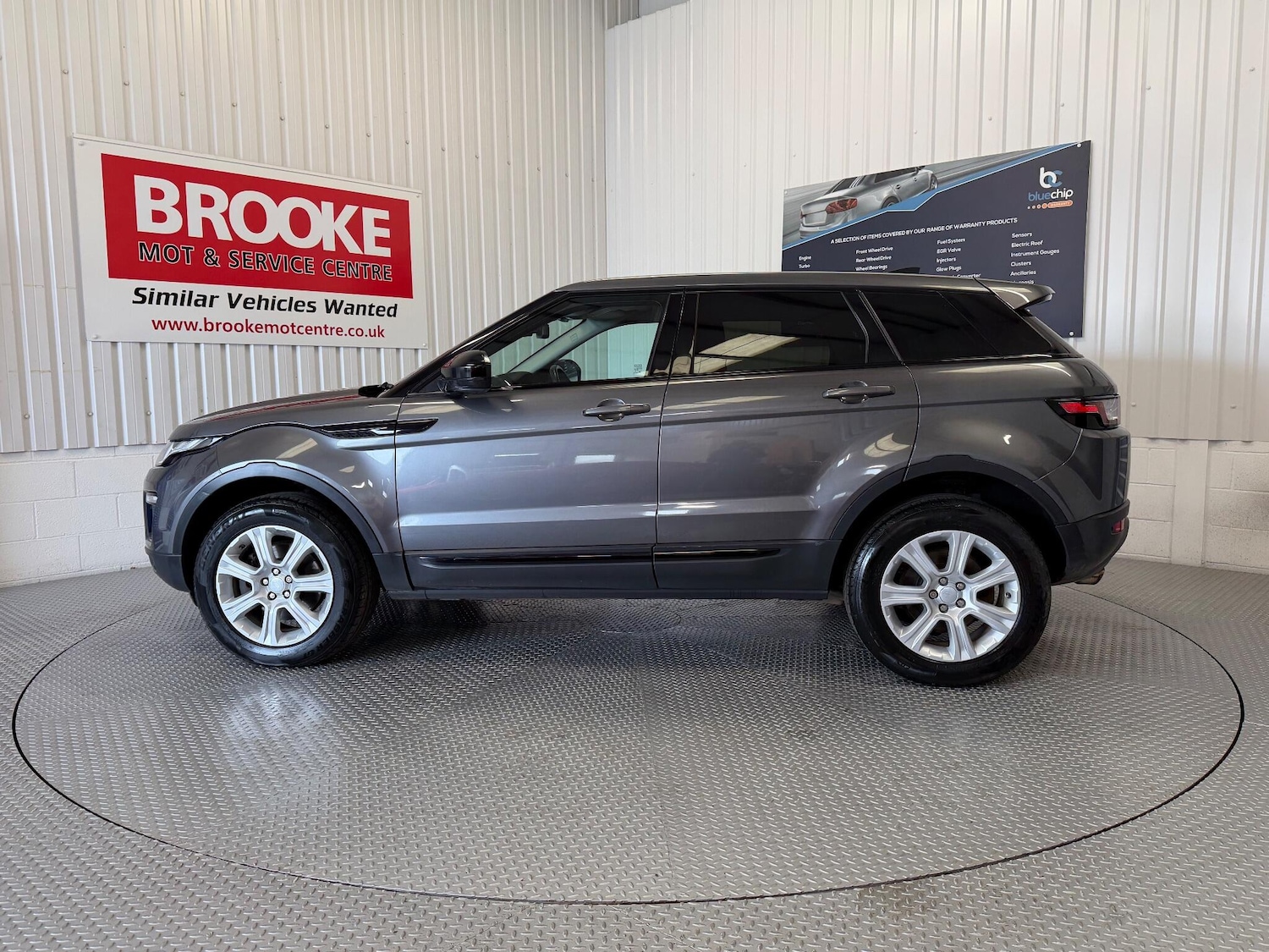 Used Land Rover Range Rover Evoque 2017 for sale - 76337208: Photo 11