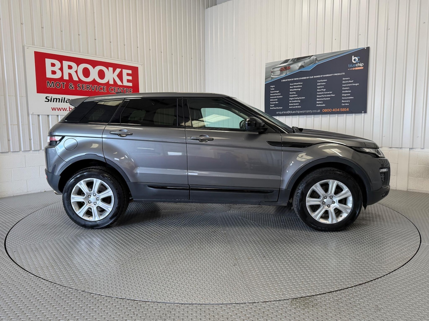 Used Land Rover Range Rover Evoque 2017 for sale - 76337208: Photo 5