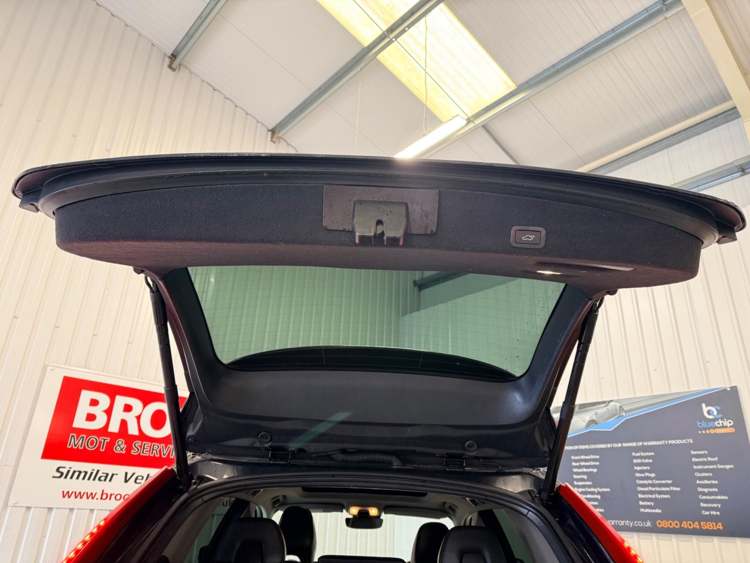 Used Volvo XC60 2017 for sale - 77351476: Photo 15