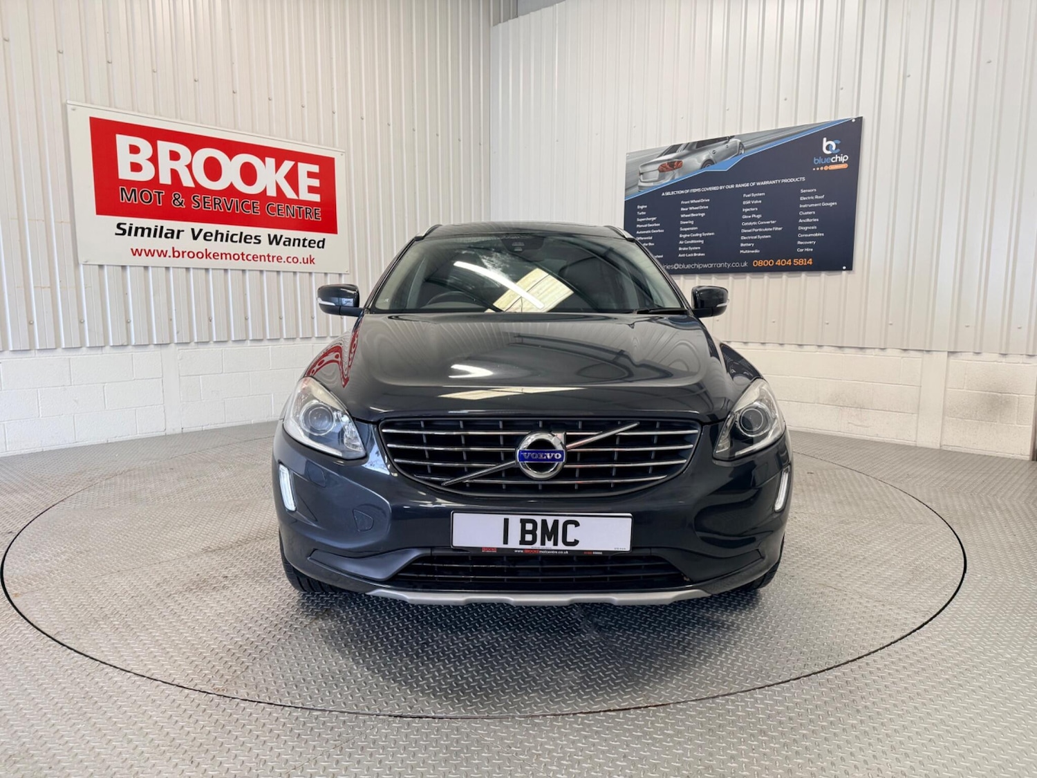 Used Volvo XC60 2017 for sale - 77351476: Photo 3