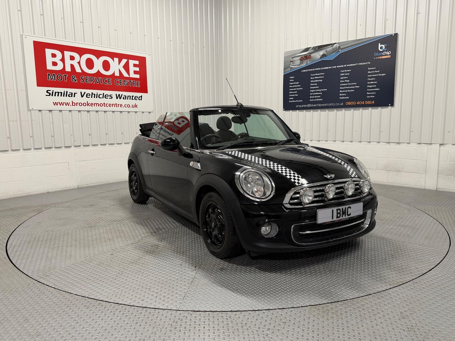 Used MINI Convertible 2014 for sale - 76473461: Photo 10