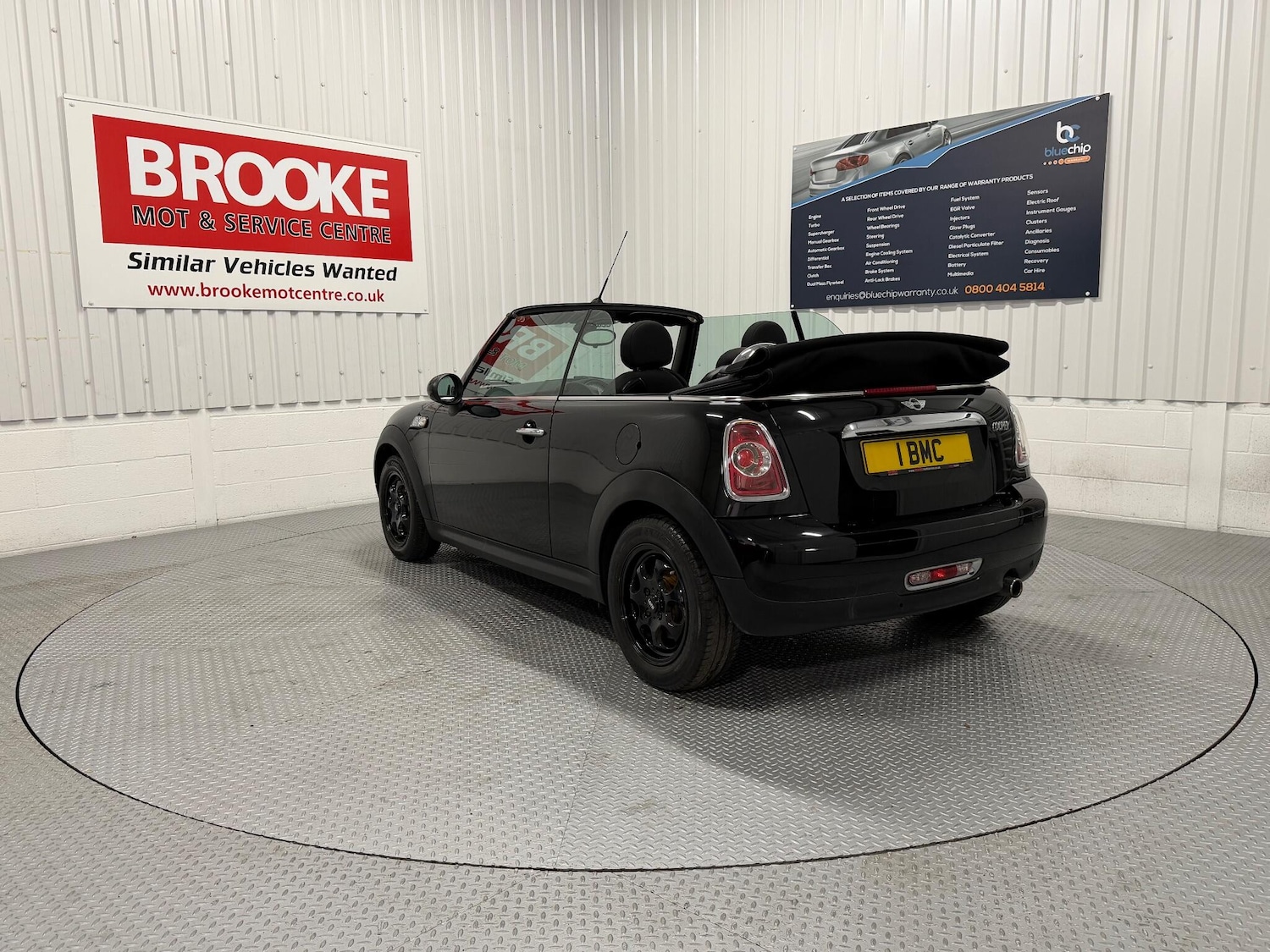 Used MINI Convertible 2014 for sale - 76473461: Photo 14