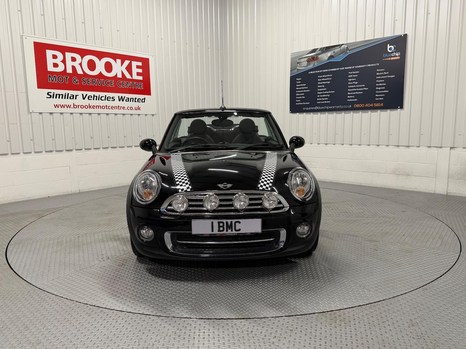 Used MINI Convertible 2014 for sale - 76473461: Photo 17