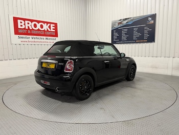 Used MINI Convertible 2014 for sale - 76473461: Photo