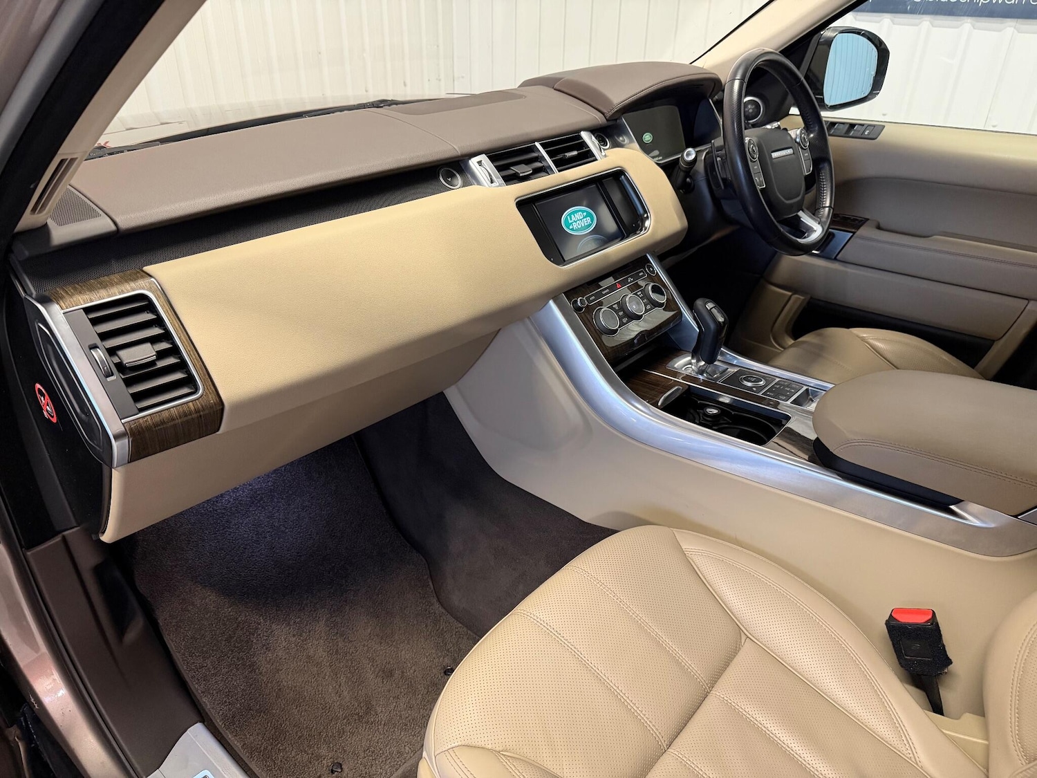 Used Land Rover Range Rover Sport 2016 for sale - 76521958: Photo 15