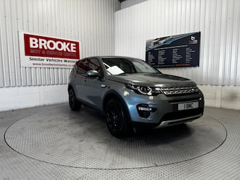 Used Land Rover Discovery Sport 2015 for sale - 79452772: Photo