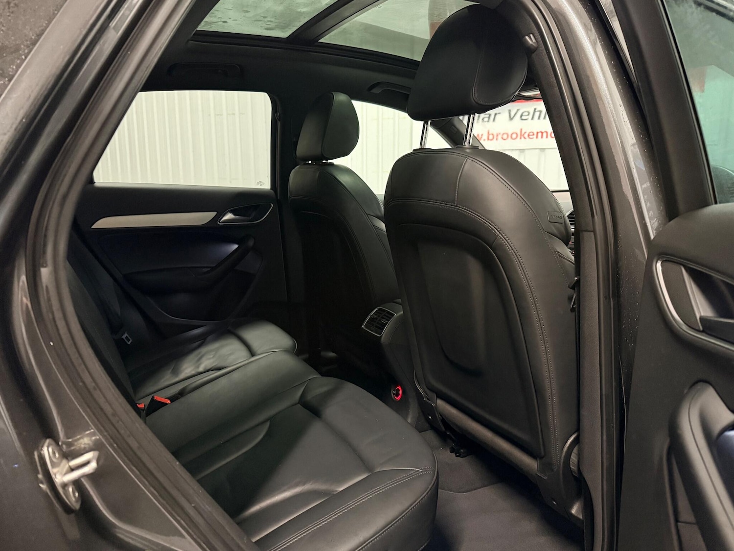 Used Audi Q3 2014 for sale - 76886219: Photo 16