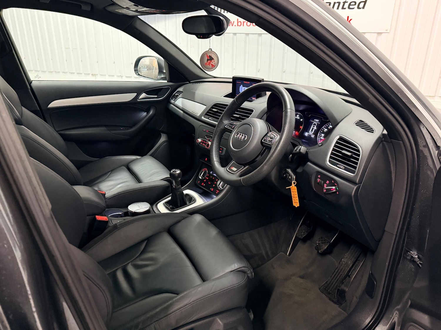 Used Audi Q3 2014 for sale - 76886219: Photo 20