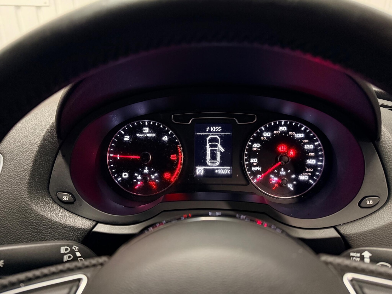 Used Audi Q3 2014 for sale - 76886219: Photo 24