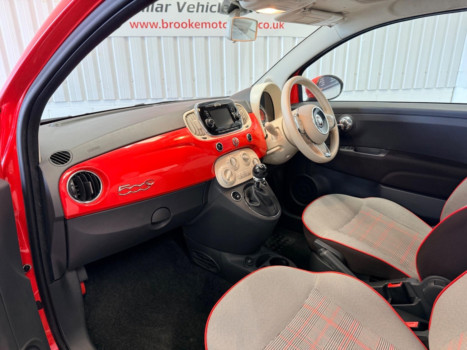 Used Fiat 500 2016 for sale - 77839859: Photo 11