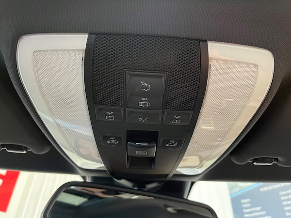 Used Mercedes-Benz C-Class 2012 for sale - 74799192: Photo 27