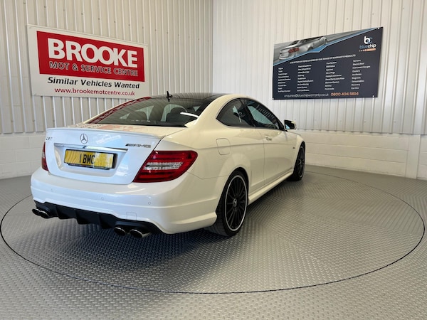 Used Mercedes-Benz C-Class 2012 for sale - 74799192: Photo 3
