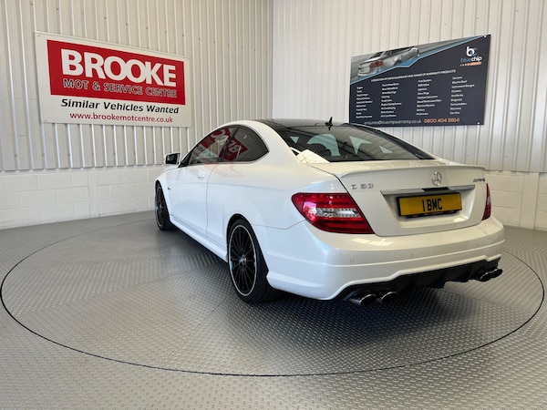Used Mercedes-Benz C-Class 2012 for sale - 74799192: Photo 4