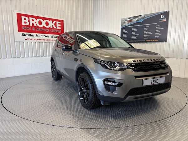 Used Land Rover Discovery Sport 2017 for sale - 73563814: Photo 1