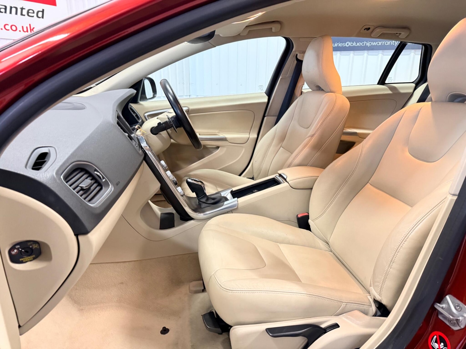 Used Volvo V60 2015 for sale - 77358743: Photo 12