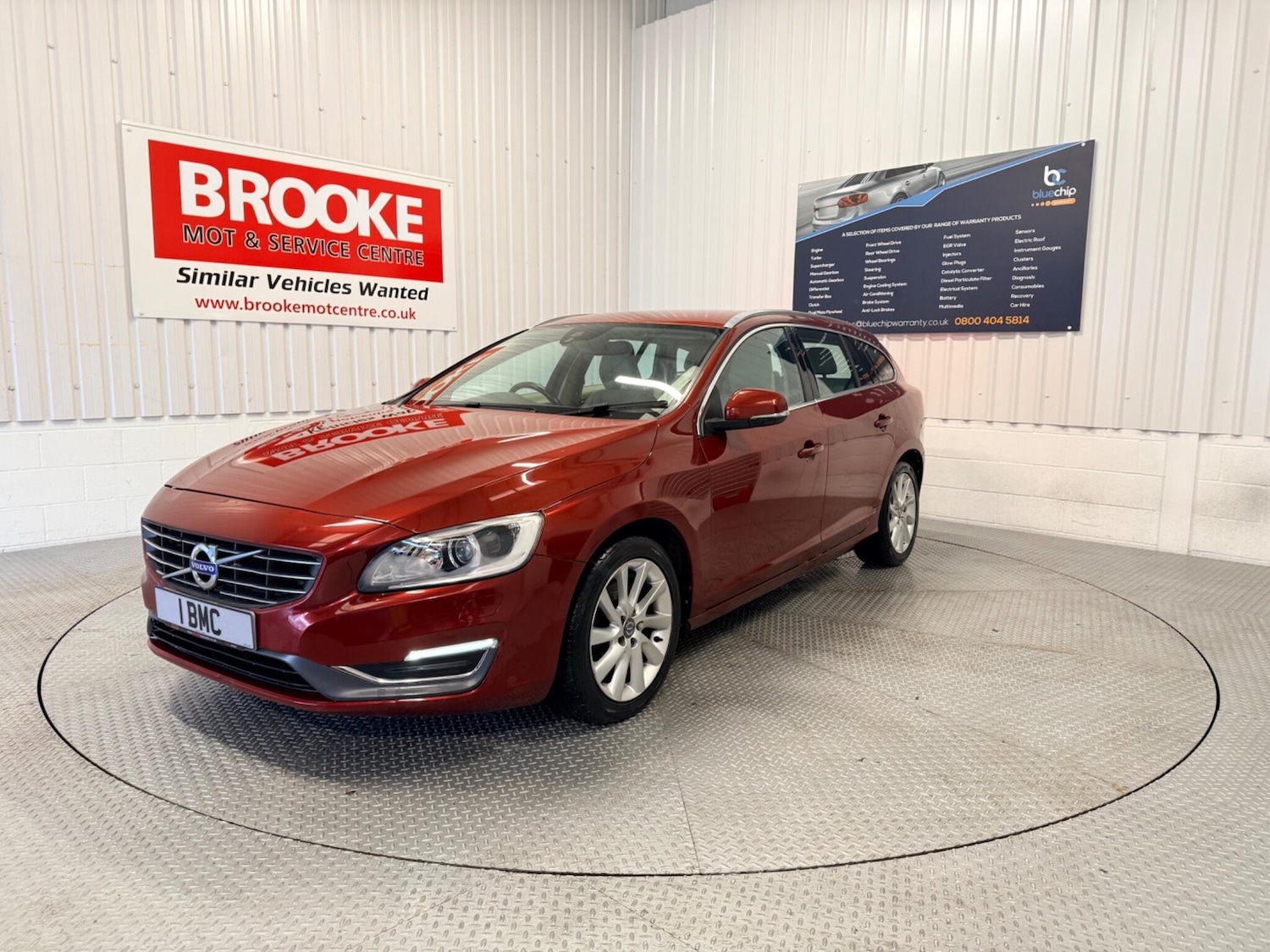 Used Volvo V60 2015 for sale - 77358743: Photo 3