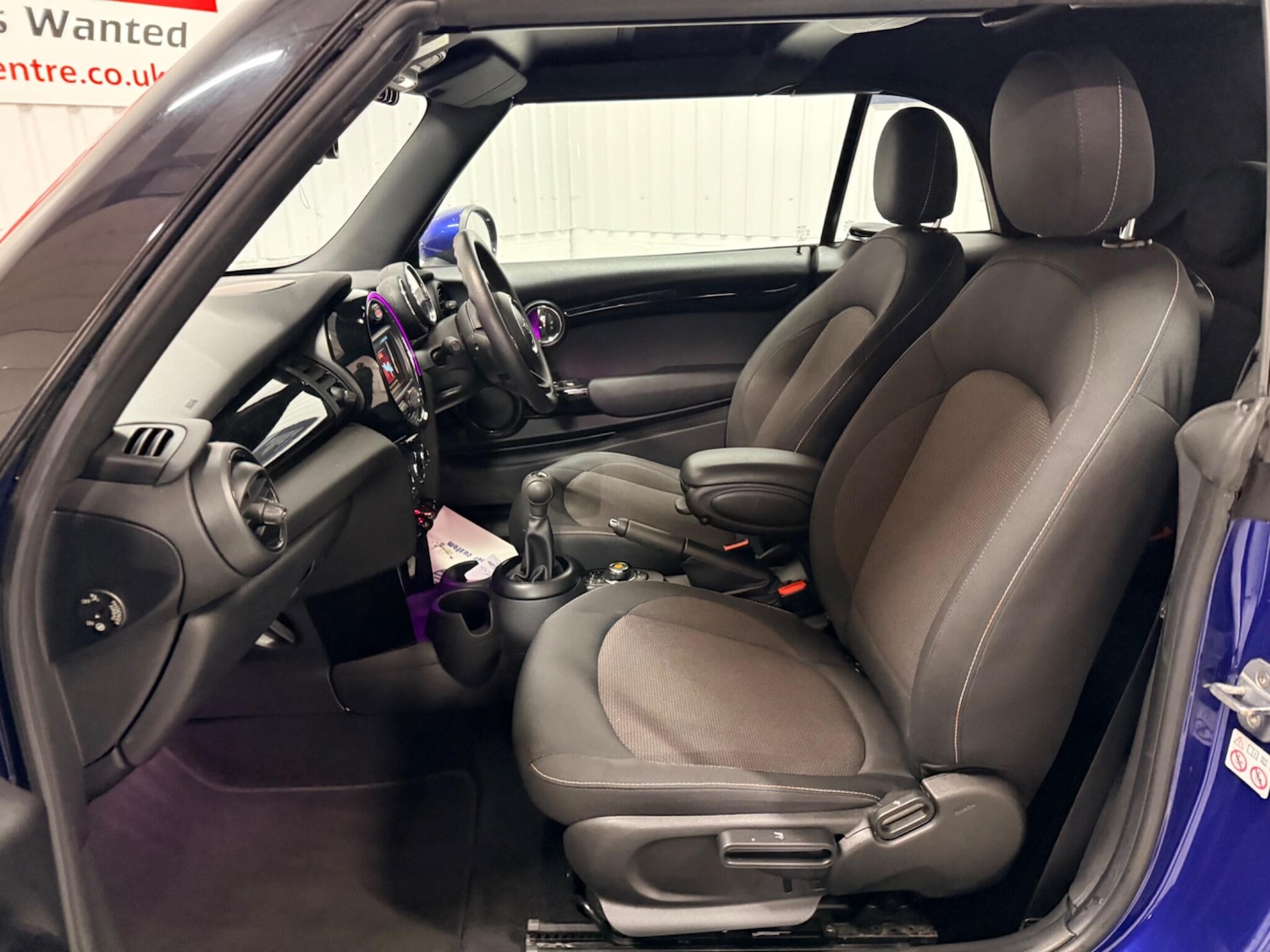 Used MINI Convertible 2018 for sale - 77330885: Photo 10