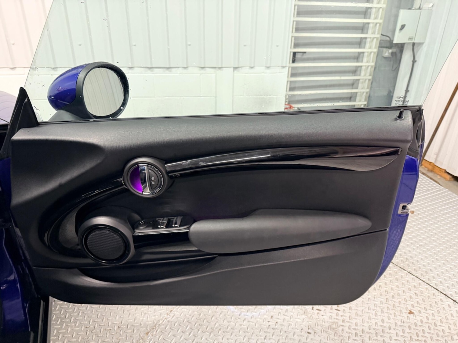 Used MINI Convertible 2018 for sale - 77330885: Photo 13