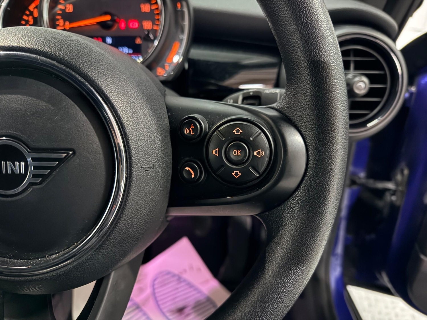 Used MINI Convertible 2018 for sale - 77330885: Photo 21