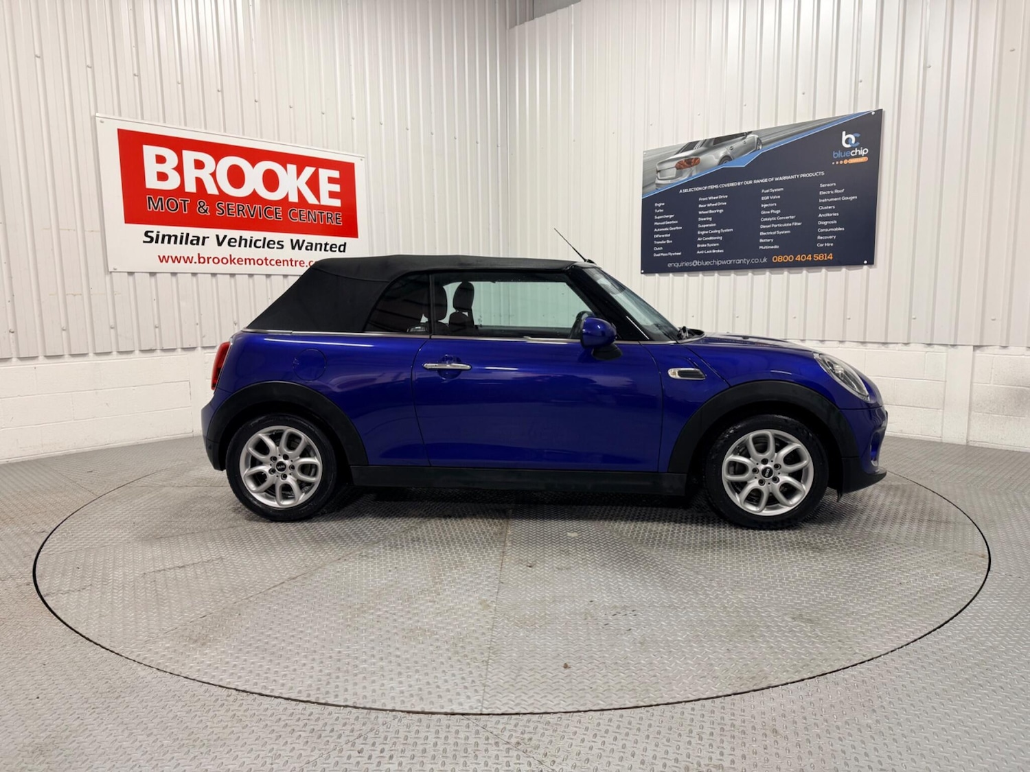 Used MINI Convertible 2018 for sale - 77330885: Photo 5
