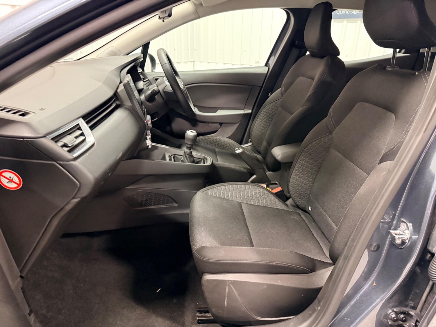 Used Renault Clio 2021 for sale - 77386808: Photo 12