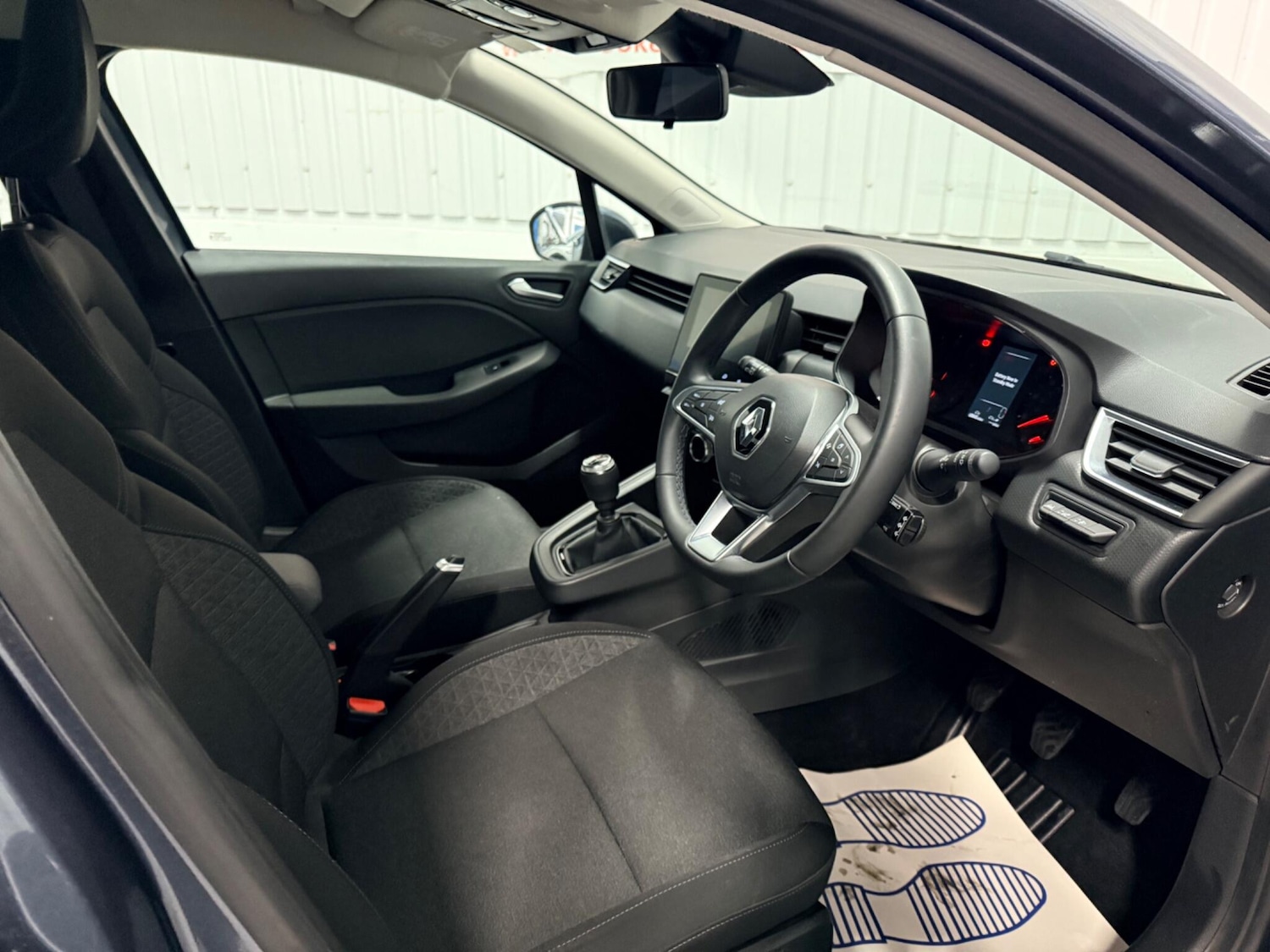 Used Renault Clio 2021 for sale - 77386808: Photo 19