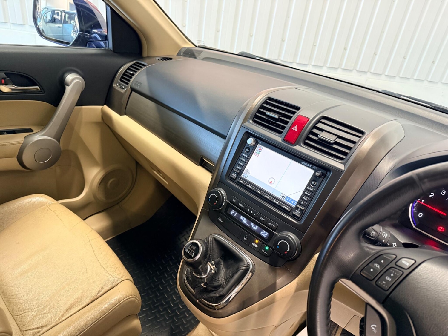 Used Honda CR-V 2009 for sale - 77671377: Photo 25