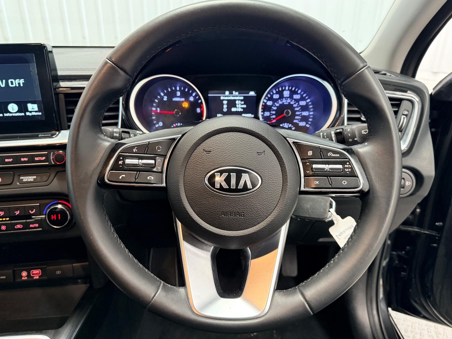 Used Kia Ceed 2019 for sale - 76886855: Photo 19