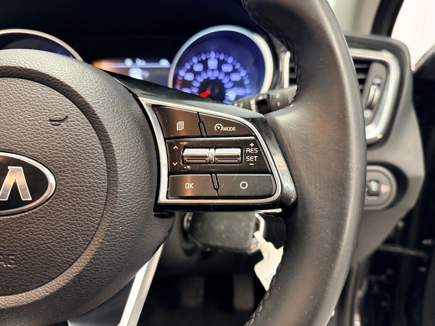 Used Kia Ceed 2019 for sale - 76886855: Photo 23