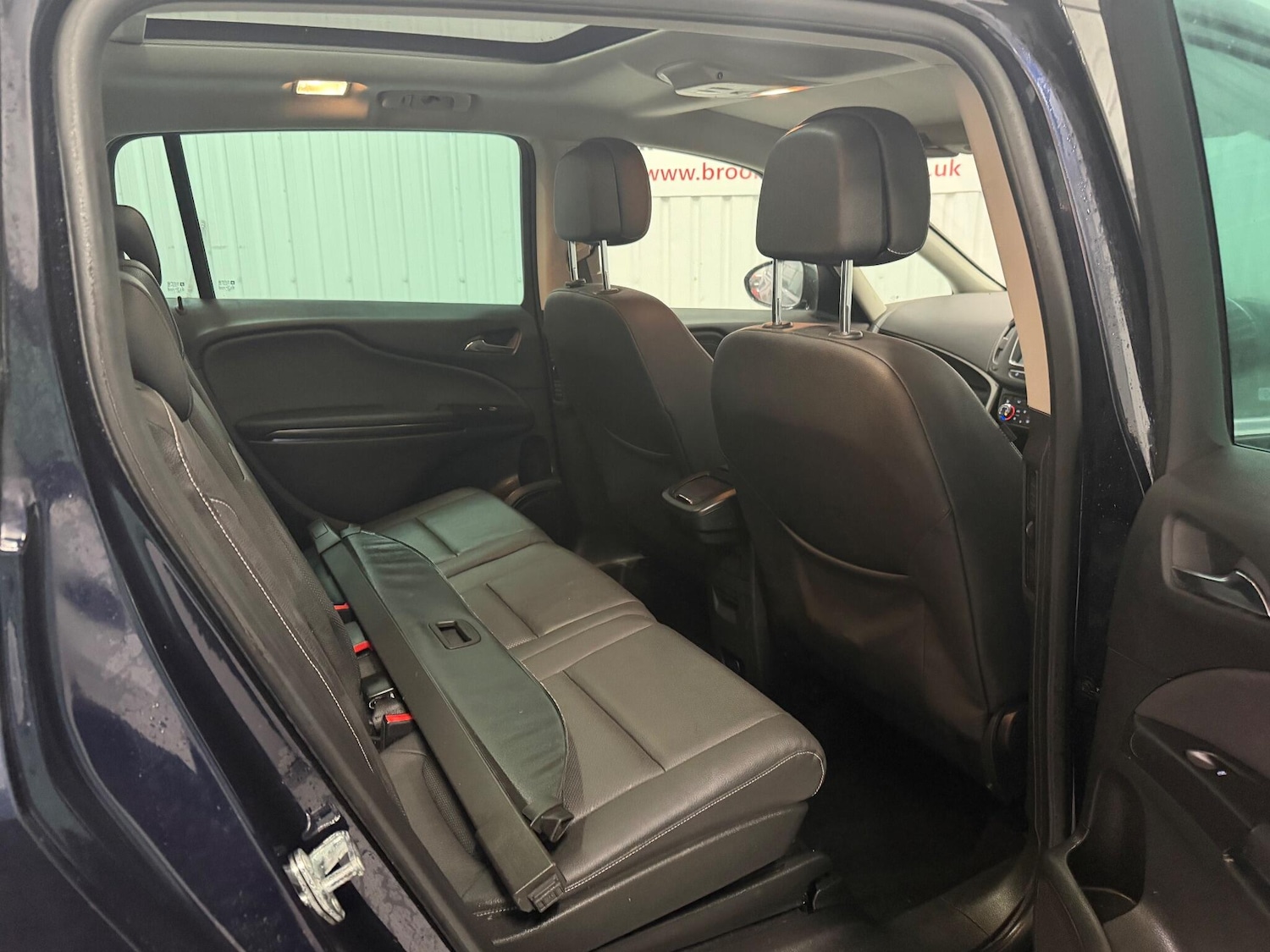 Used Vauxhall Zafira 2017 for sale - 77191382: Photo 18