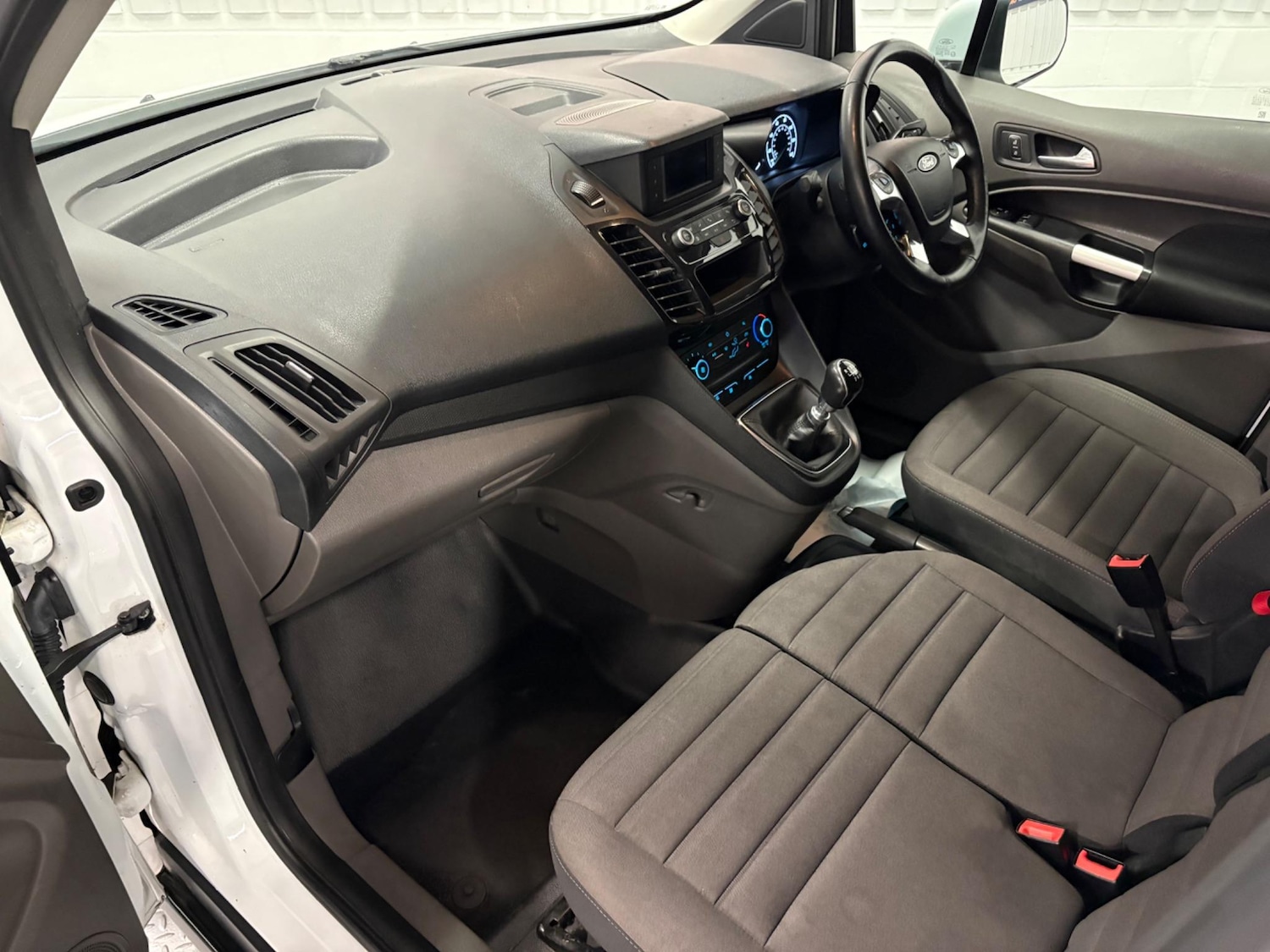 Used Ford Transit Connect 2019 for sale - 76801032: Photo 13