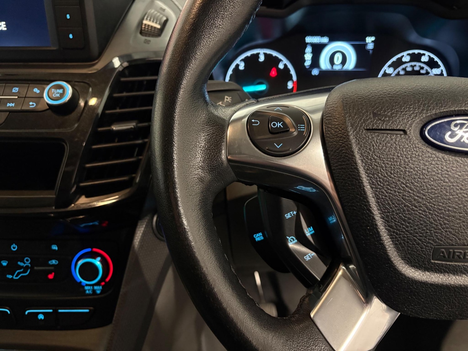 Used Ford Transit Connect 2019 for sale - 76801032: Photo 21