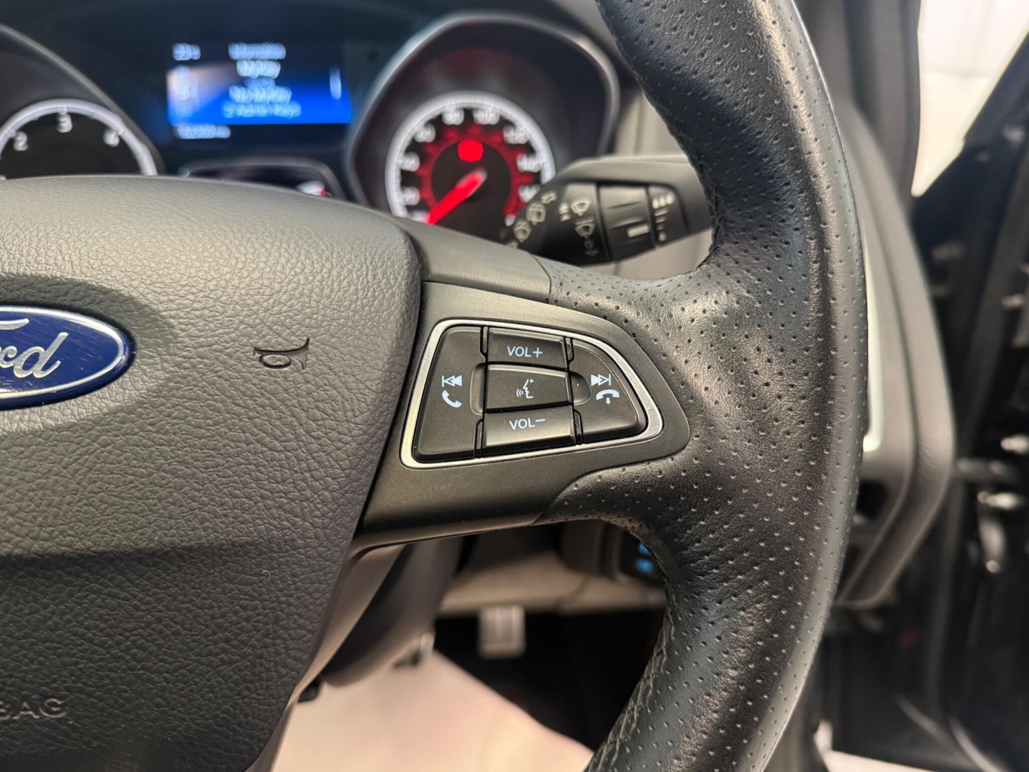 Used Ford Focus for sale - 77684121: Photo 24